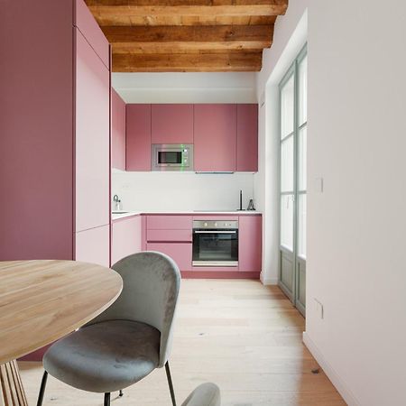 Modern Apartment In Milan With Balcony Milão Exterior foto